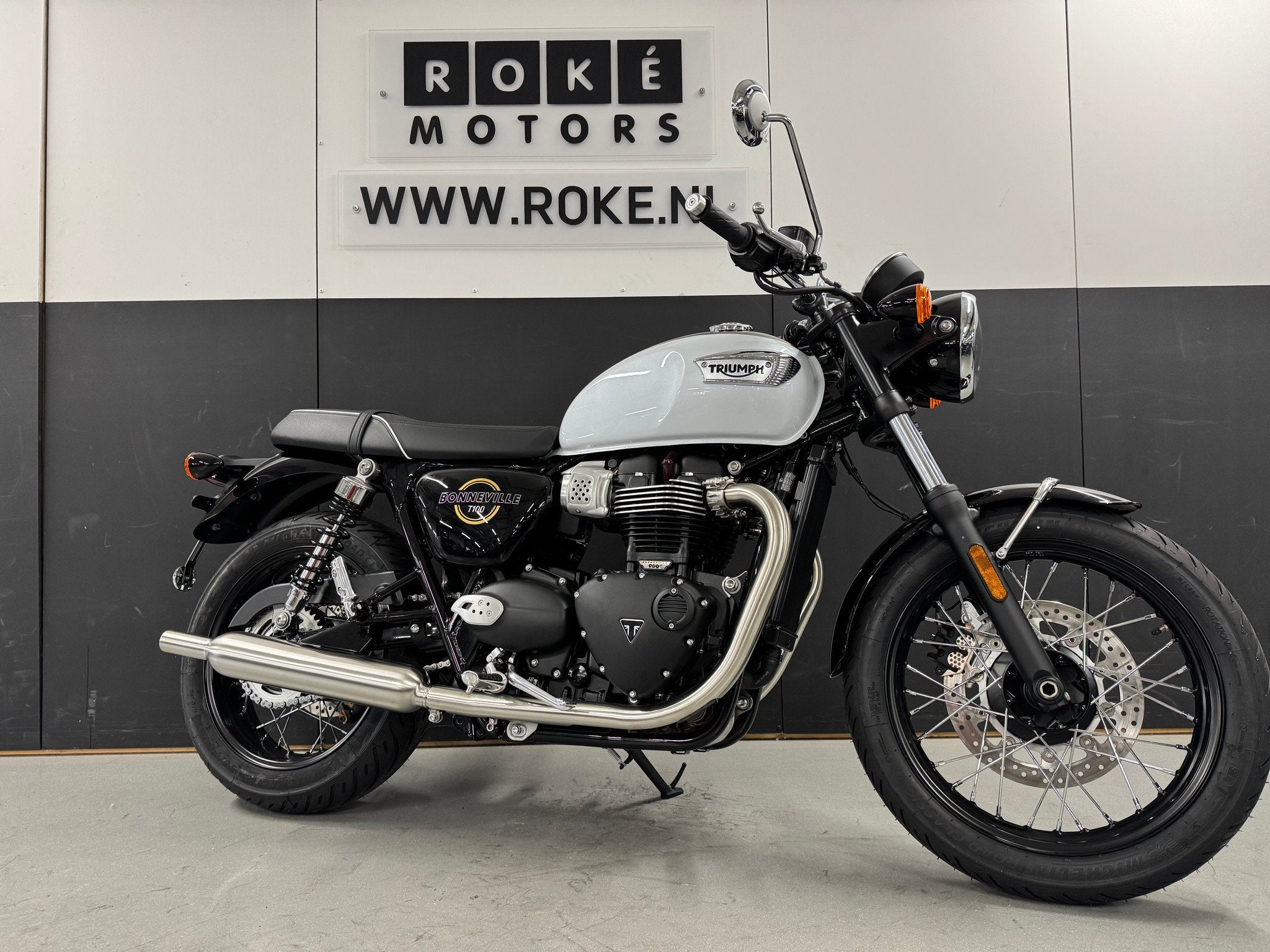Triumph BONNEVILLE T100 (bj 2026), Bedrijf, 900 cc, Toermotor