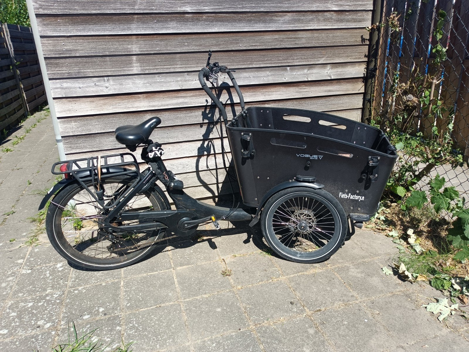 Vogue superior 3 bakfiets elektrisch met mankement, 4 kinderen of meer, Gebruikt, Elektrisch, Schijfrem