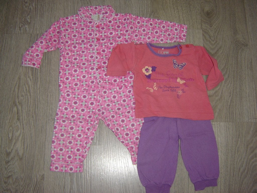 pyjama's: flanel met bloemen en name-it 74, Nacht- of Onderkleding, Gebruikt, Meisje, Name it