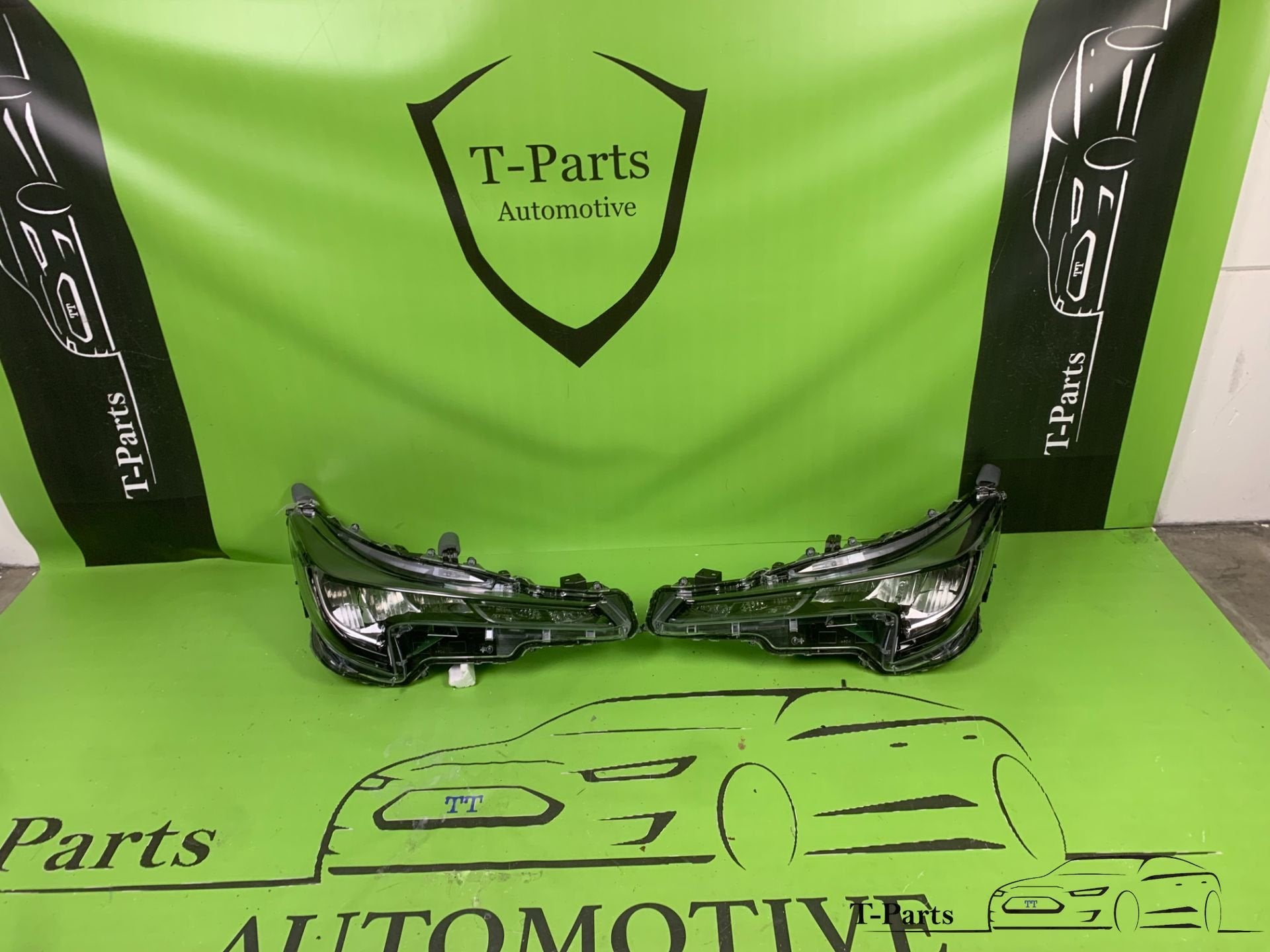 toyota corolla koplamp links rechts 8115002S60 8111002S60, Auto-onderdelen, Info@fabrikant.eu, Fabrikant BV, Nieuw, Ophalen of Verzenden