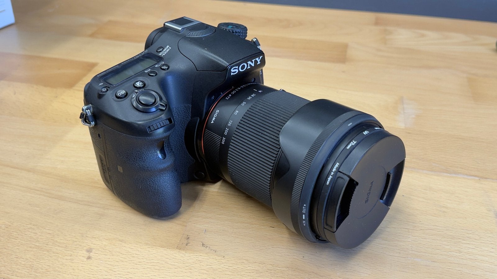 Sony Alpha77ii met Sigma 18-300, Ophalen of Verzenden, Zo goed als nieuw, Sony, 8 keer of meer