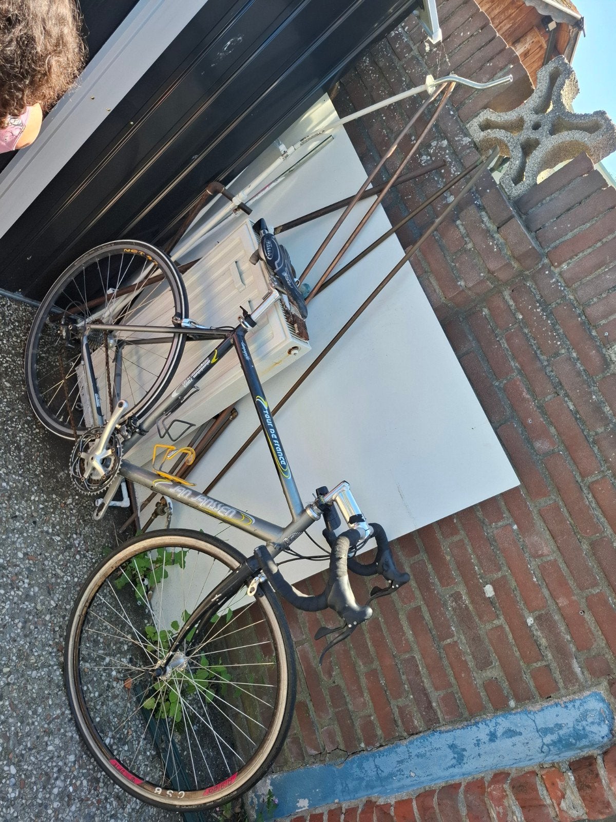Diverse metalen gratis op te halen, Ophalen