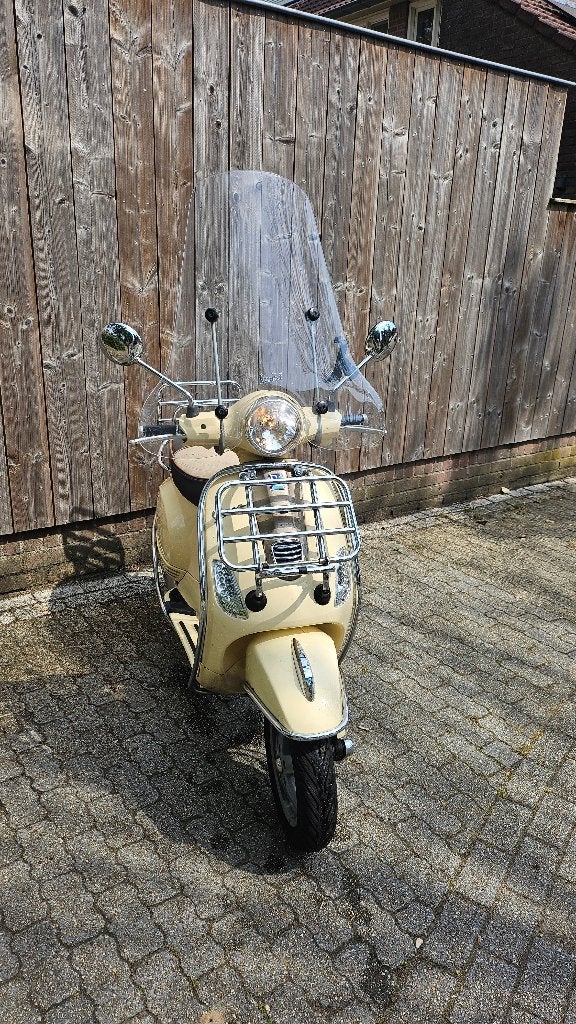 Vespa, Ophalen, Gebruikt, Maximaal 45 km/u, Benzine