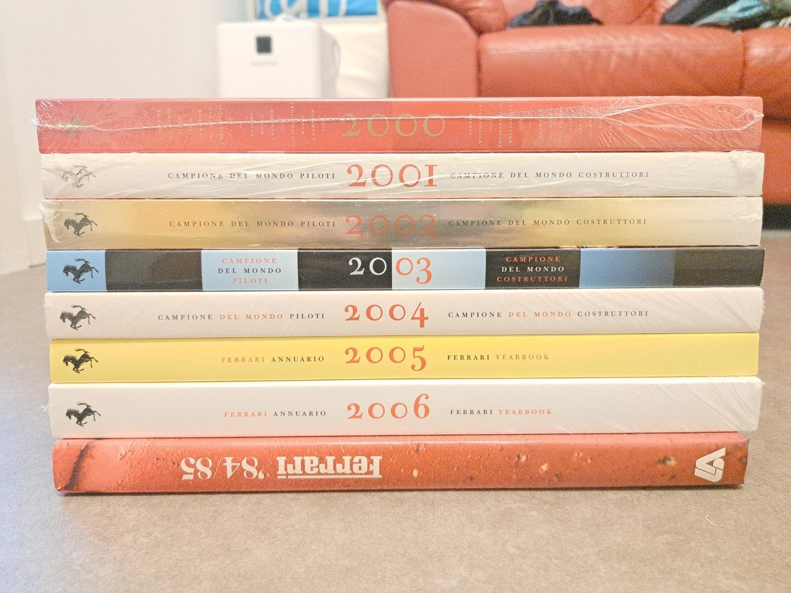 Ferrari Jaarboeken Collectie 2000-2006 + Ferrari '84-'85, Ophalen, Zo goed als nieuw, Ferrari, Diverse auteurs