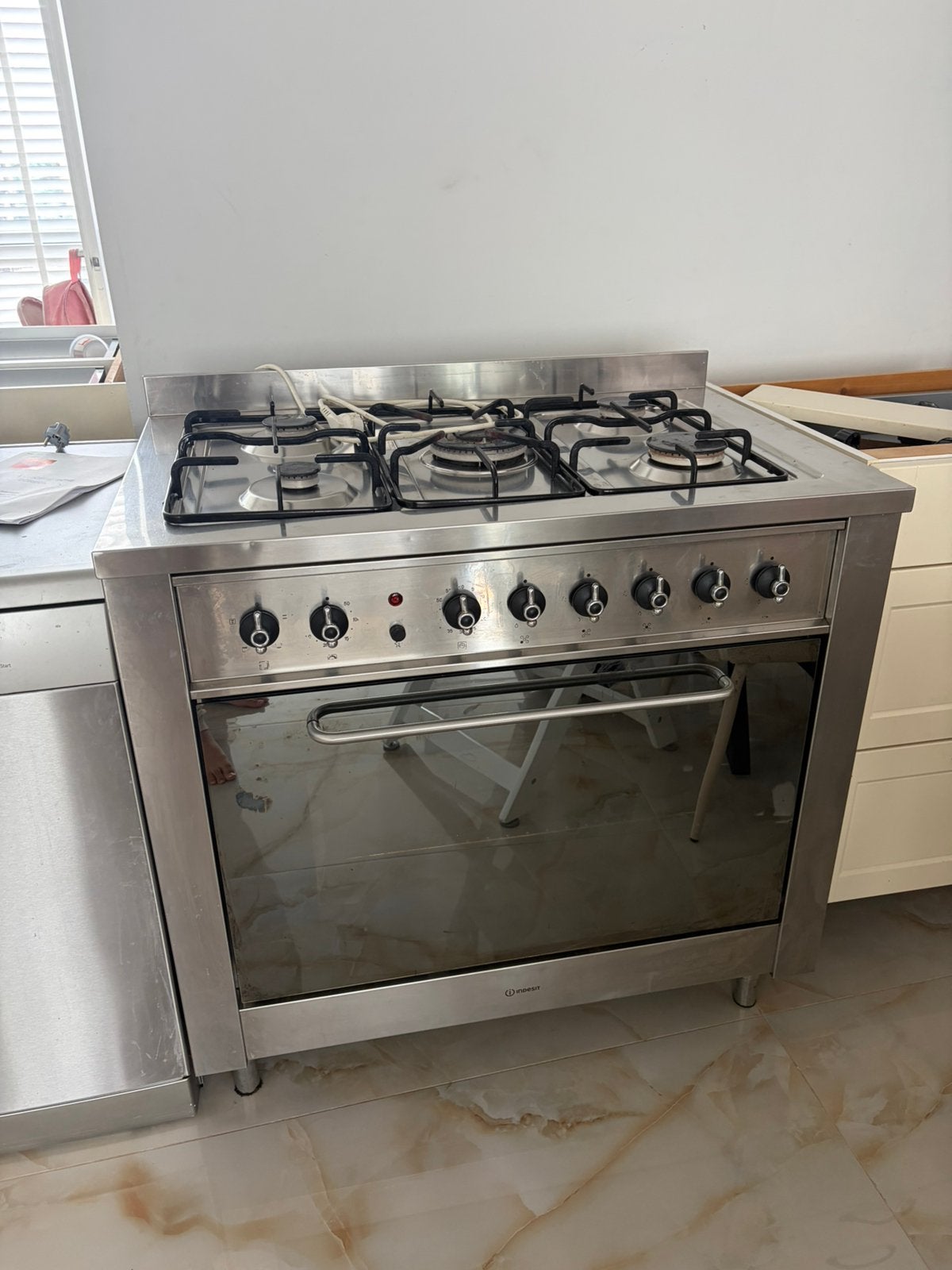 Gasfornuis 5 pits, Ophalen, Minder dan 85 cm, Zo goed als nieuw, Inbouw
