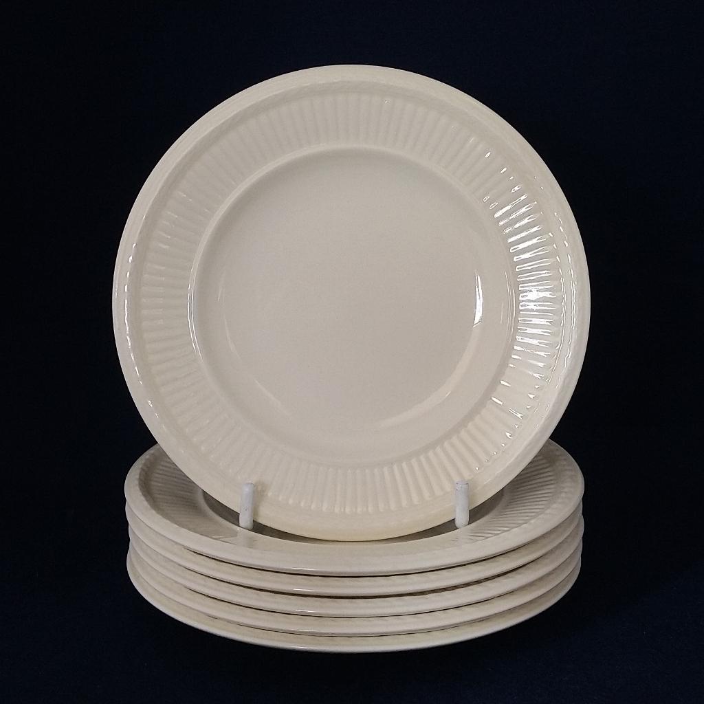 Wedgwood Edme - 6 petit four bordjes 13 cm, Huis en Inrichting, Keuken | Servies, Ophalen of Verzenden, Zo goed als nieuw, Bord(en)