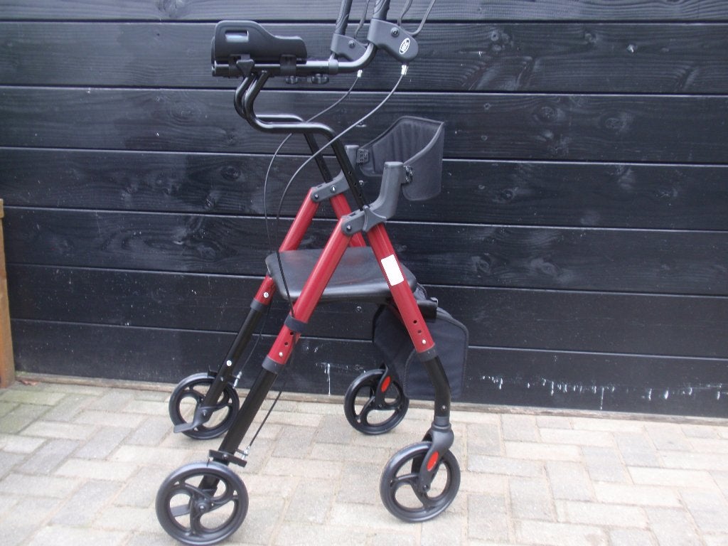 Rollator, Schaalrollator, Sta recht op rollator, Ophalen, Zo goed als nieuw