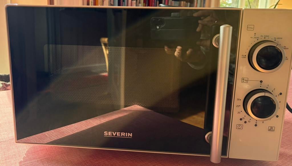 Severin  magnetron, Ophalen, Zo goed als nieuw