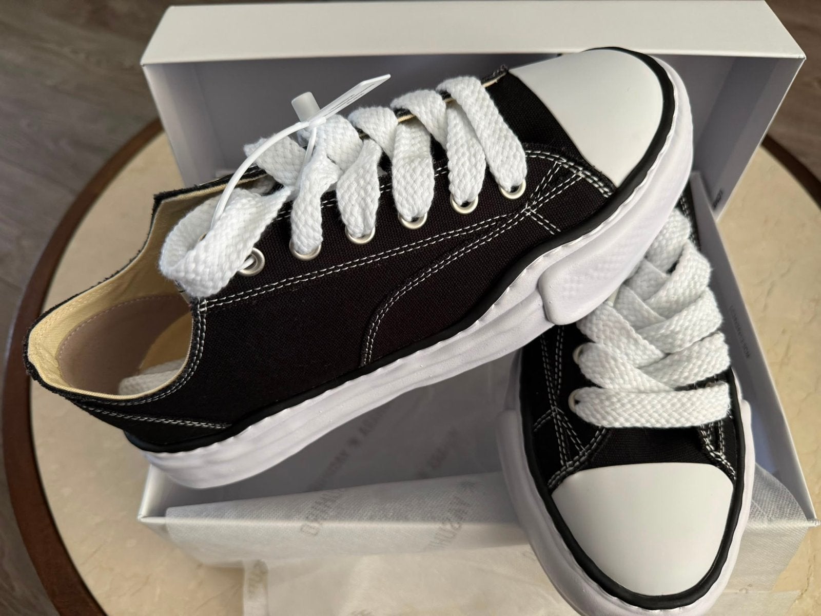 Maison Mihara Yasuhiro Peterson Low-Top Sneakers Zwart, Ophalen, Nieuw, Zwart, Sneakers of Gympen
