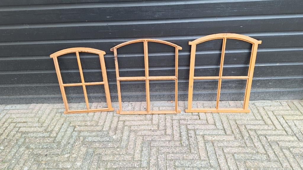 Stalraam, Ophalen, Minder dan 75 cm, Raamkozijn, Minder dan 75 cm