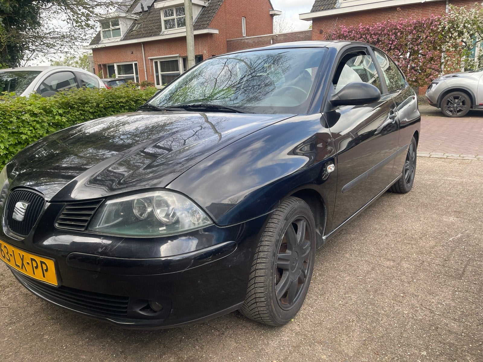 Seat Ibiza 1.4 16V 74KW 2003 Zwart, Auto's, Seat, Voorwielaandrijving, 15 km/l, 40 €/maand, 4 cilinders