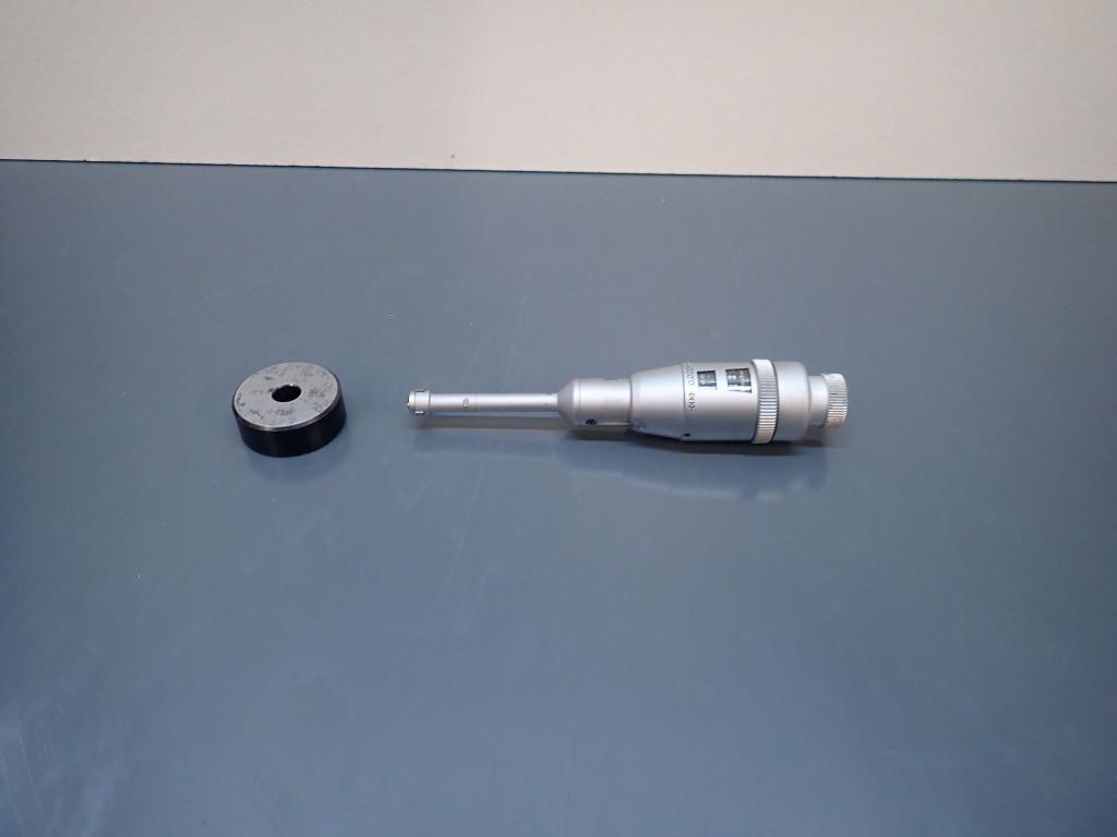 Tesa 3 punts binnenmicrometer 8-10mm / 0.002mm uitlezing, Niet ingevuld, Gebruikt, Afstand, Niet ingevuld