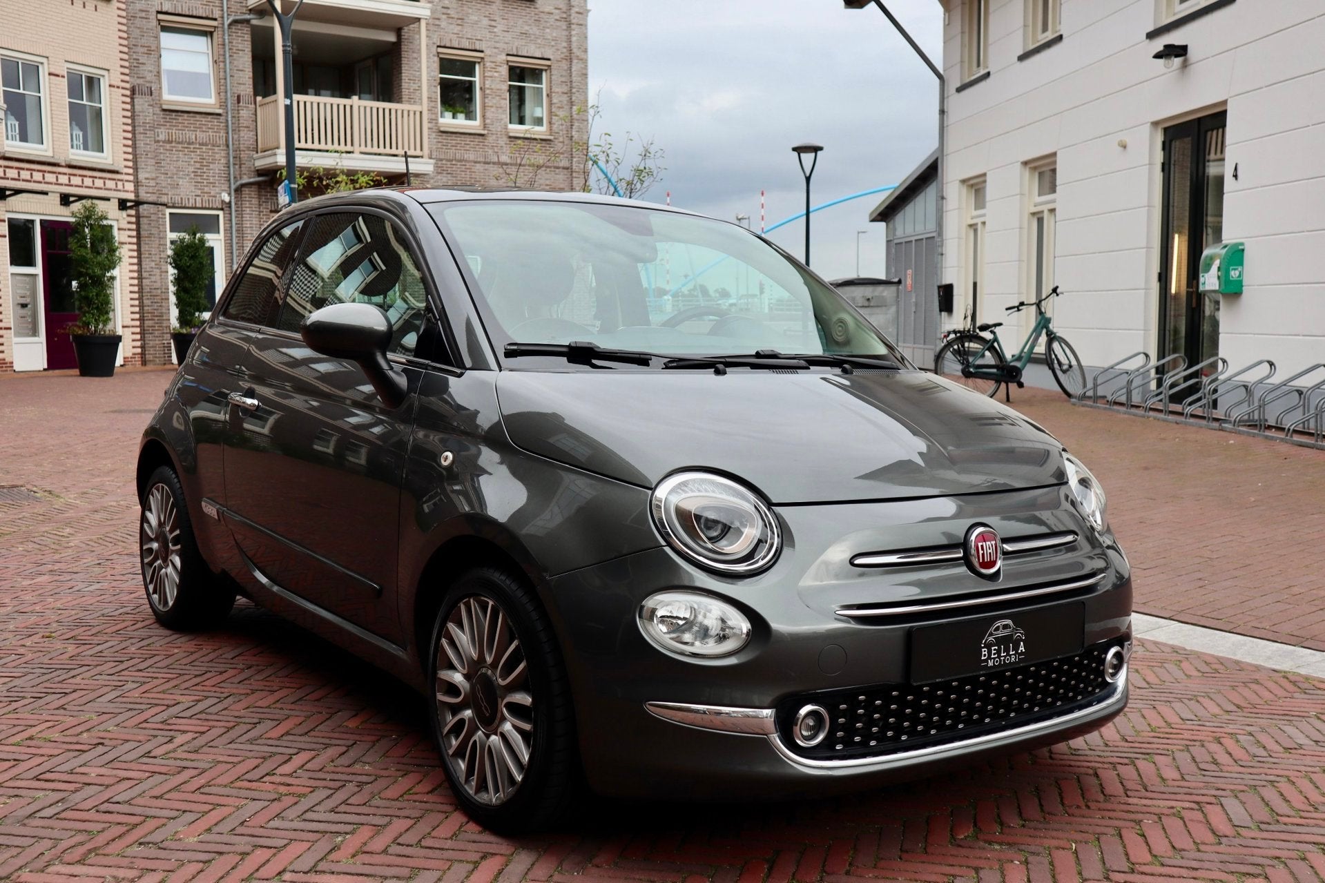 Fiat 500 0.9 TwinAir Lounge | RIJKLAARPRIJS | Navigatie | Pa, Auto's, Voorwielaandrijving, Gebruikt, 905 kg, Origineel Nederlands