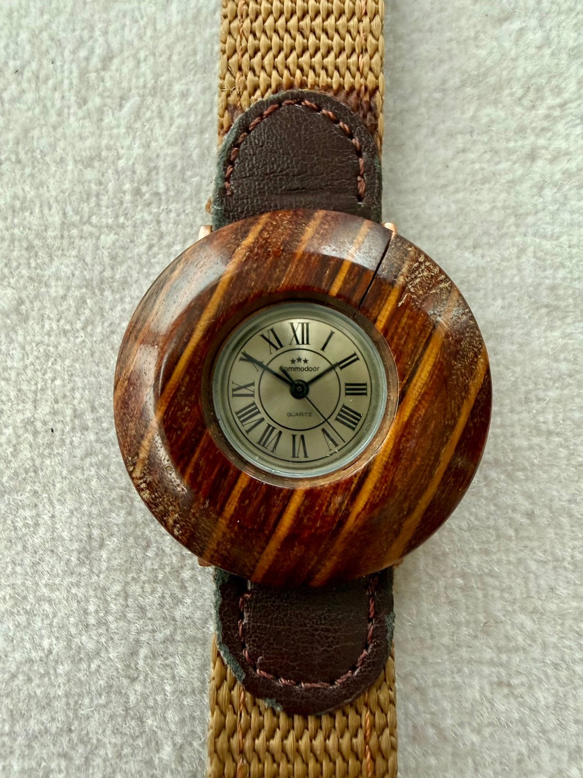 Vintage Commodoor houten "disco volante" horloge, Overige merken, Overige materialen, Met bandje, Polshorloge