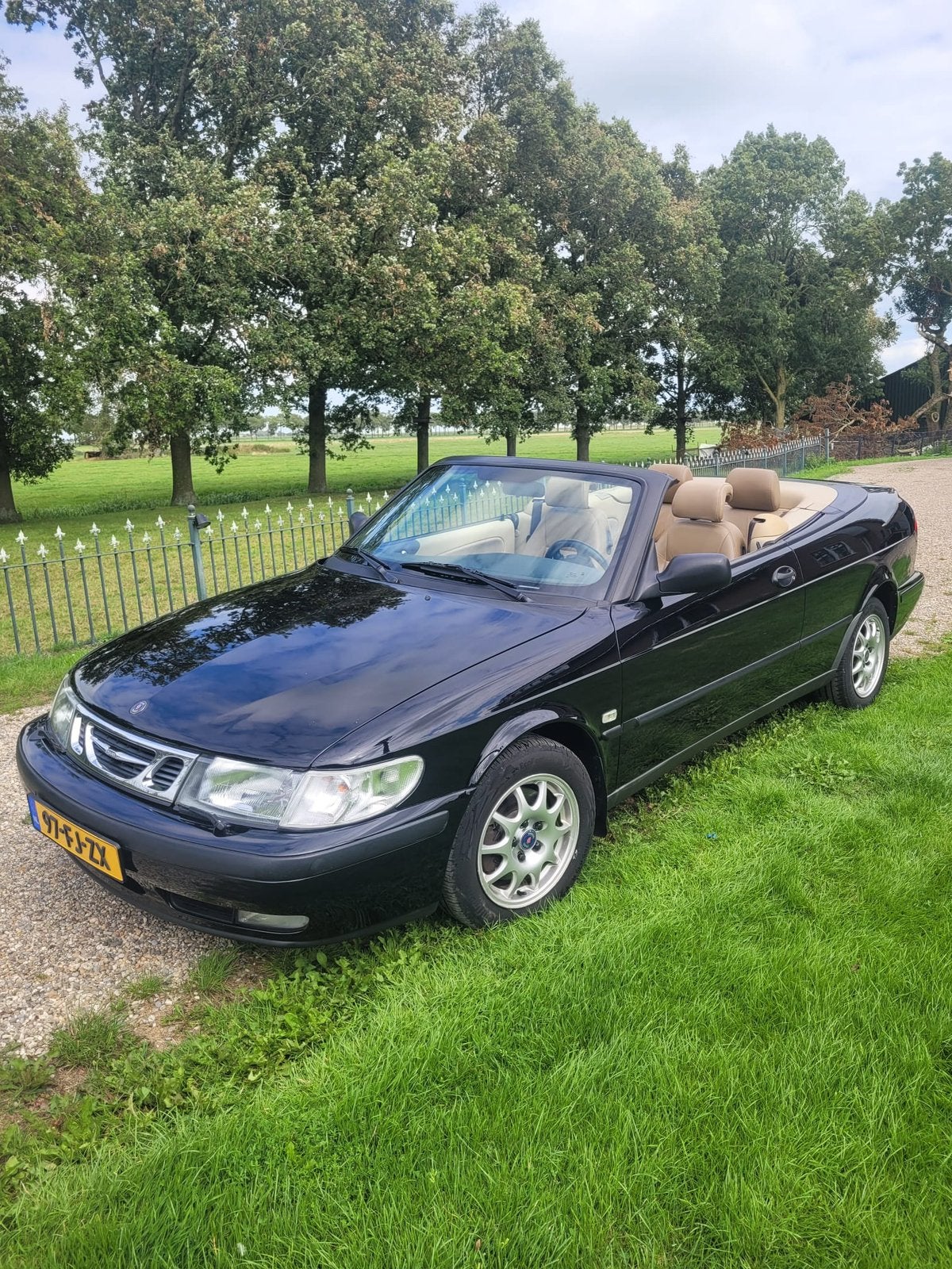 Saab 9-3 2.0 I Cabrio 2000 Zwart, Voorwielaandrijving, 4 cilinders, Cabriolet, 4 stoelen