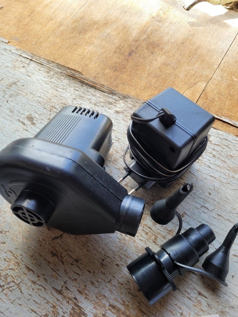 Redcliffs Elektrische Pomp 12V/230V, Ophalen of Verzenden, Nieuw, Elektrisch