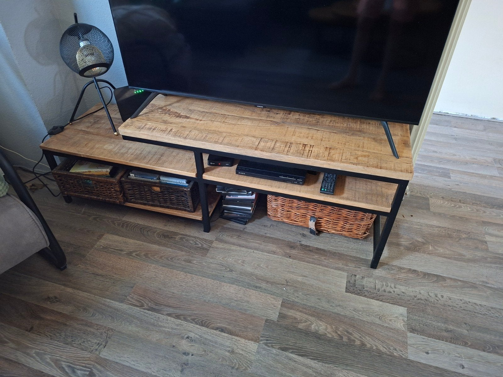 Tv meubel, Ophalen, Zo goed als nieuw, 25 tot 50 cm, Minder dan 100 cm