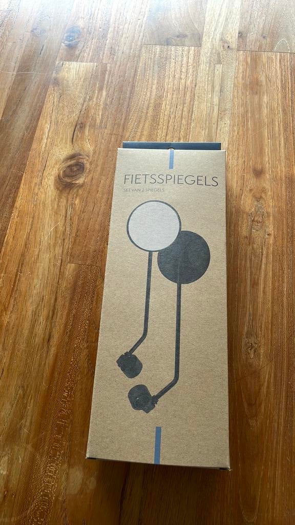 Achteruitkijkspiegel, Ophalen, Nieuw