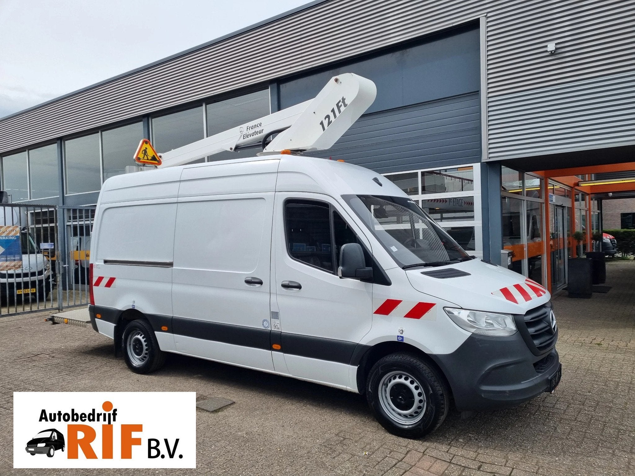 Mercedes-Benz Sprinter 316 CDI/ Hoogwerker/ Platform 12.5m/, Auto's, Bestelauto's, Gebruikt, Euro 6, 4 cilinders, Bedrijf