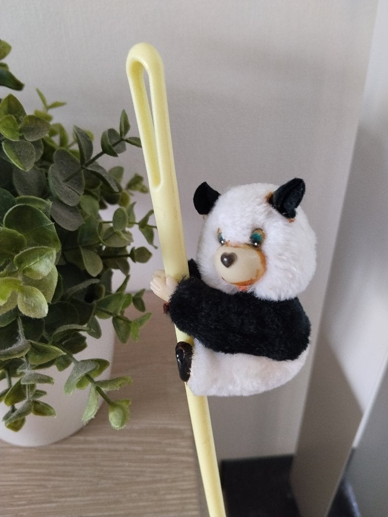 vintage knijp poppetje, Ophalen of Verzenden, Zo goed als nieuw