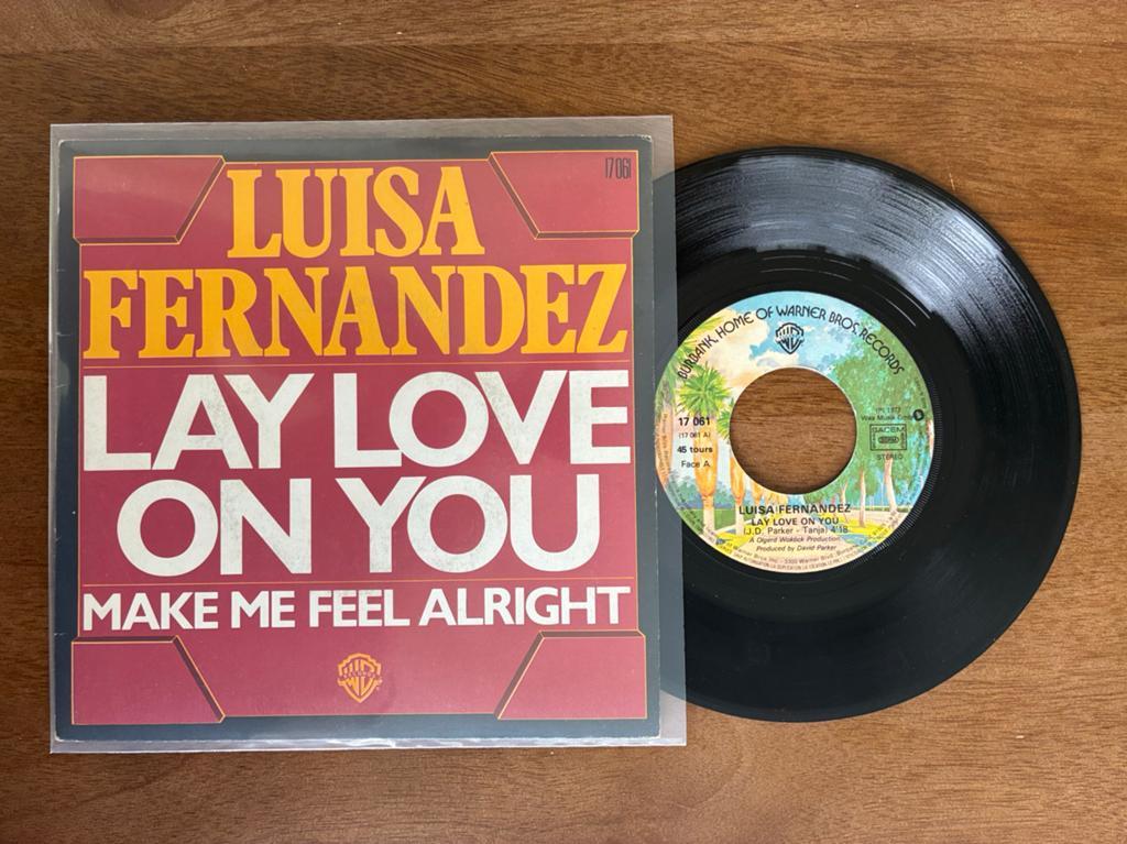 Luisa Fernandez - Lay love on you, Ophalen of Verzenden, 7 inch, Single
