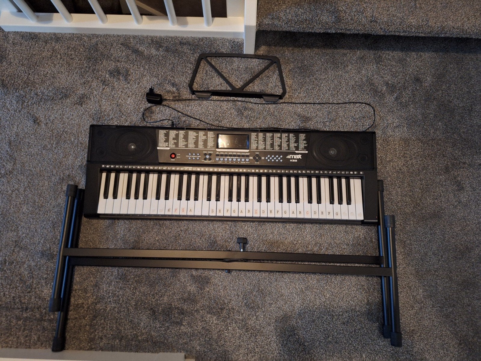 Keyboard Max KB 2 met 61 toetsen, Ophalen, Zo goed als nieuw, Minder dan 50 watt