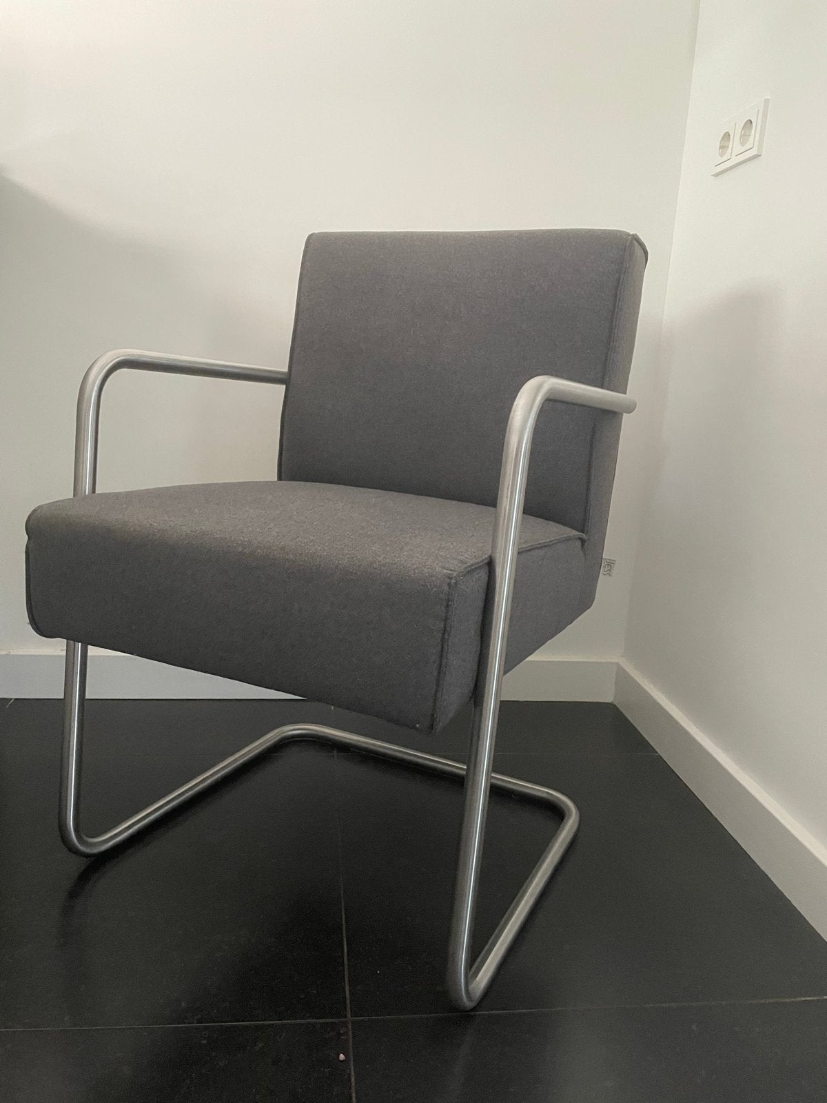 4 Jess Collection stoelen - Grijs wol met metalen frame, Ophalen, Zo goed als nieuw, Vier, Stof