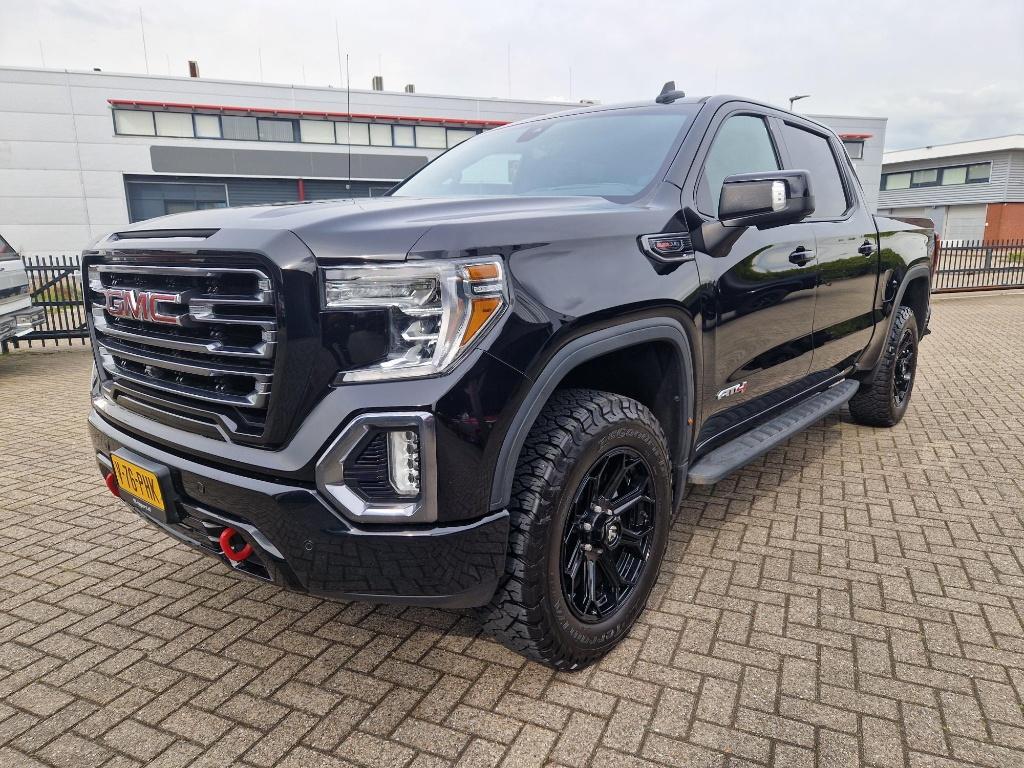 AT4 uitvoering, vol opties!! 39.850 euro excl BTW, Automaat, Overige carrosserieën, 426 pk, Zwart