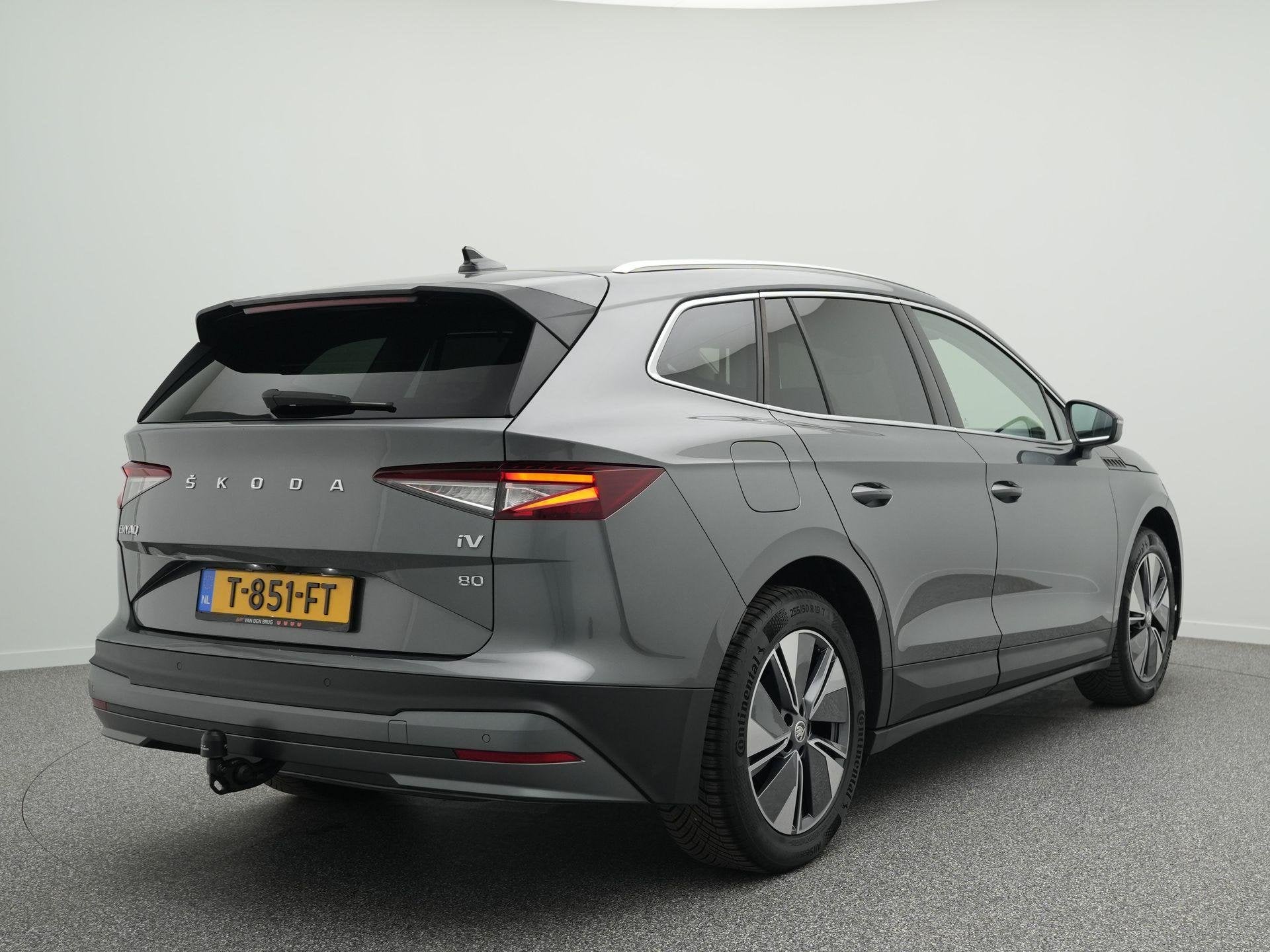 Skoda Enyaq iV 80 | SoH 96,9% | Trekhaak | Panoramadak | Sto, Auto's, Achterwielaandrijving, Gebruikt, 80 kWh, Leder en Stof