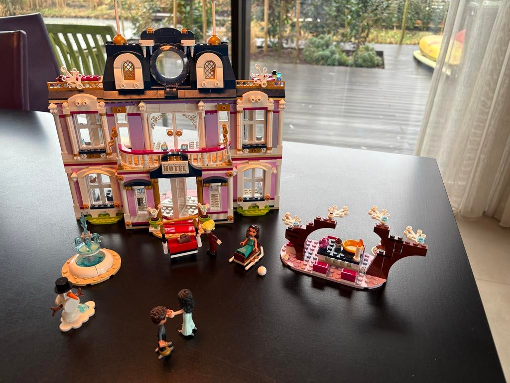 Lego Friends Grand Hotel van Heartlake City 41684, Lego, Friends, Ophalen of Verzenden, Zo goed als nieuw