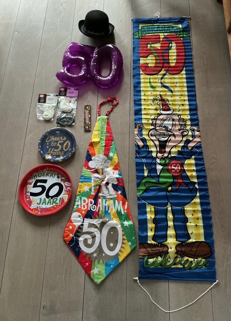 Versiering voor 50 jarige Abraham, Hobby en Vrije tijd, Feestartikelen, Ophalen of Verzenden, Zo goed als nieuw, Versiering, Abraham of Sarah