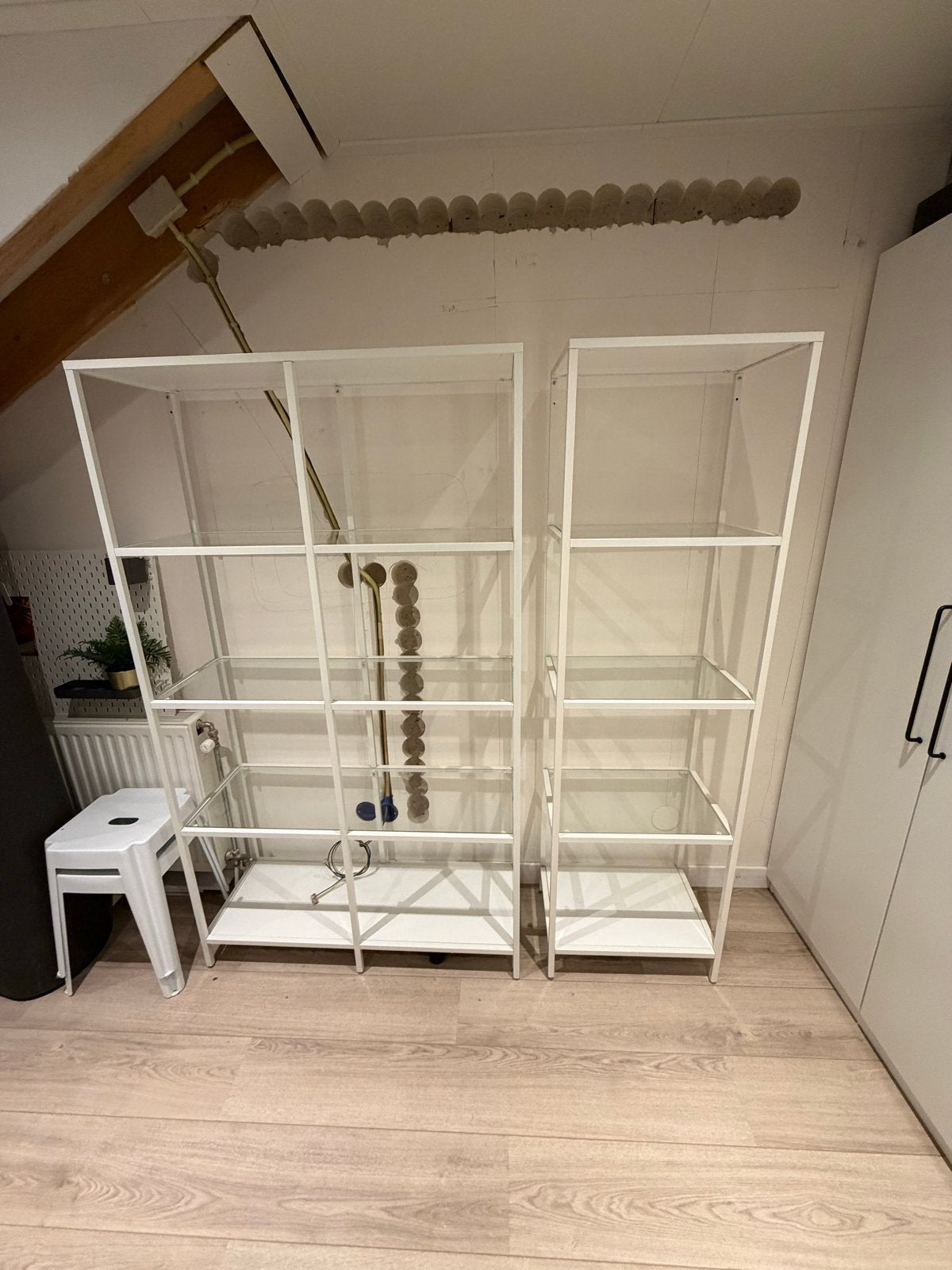 2x IKEA Vittsjö stellingkast wit - diverse maten, Huis en Inrichting, Kasten | Stellingkasten, Ophalen, Gebruikt