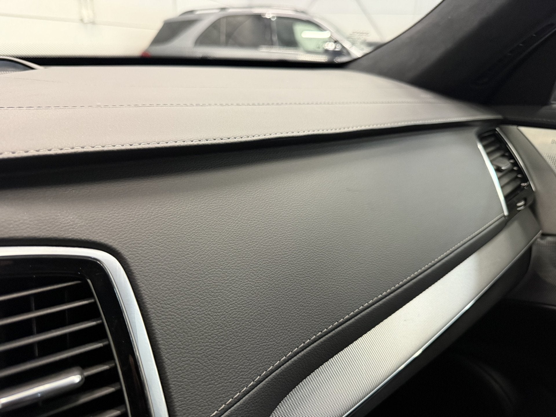 Foto 42 van Volvo XC90 T8 Recharge AWD R-Design PANO/B&W/TREKHAAK/360CAM