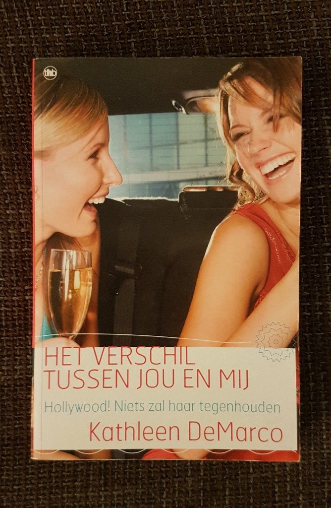 BOEK: Het verschil tussen jou en mij, Kathleen DeMarco, Boeken, Chicklit, Ophalen of Verzenden, Zo goed als nieuw, Kathleen DeMarco