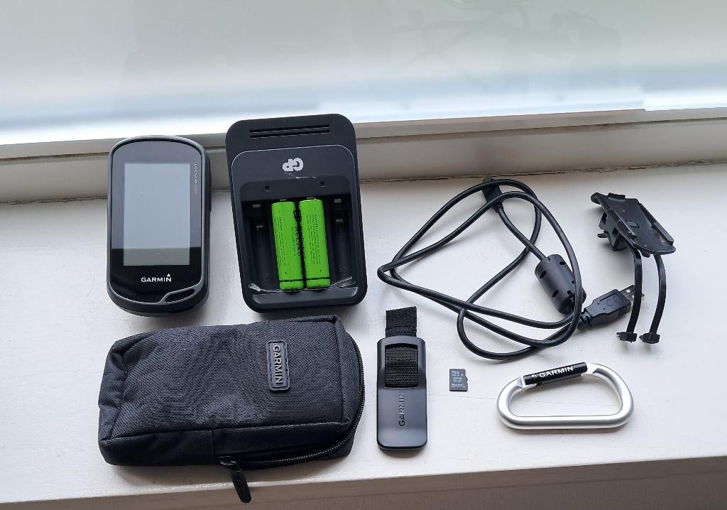GPS Garmin Oregon 600, Fietsen en Brommers, Fietsaccessoires | Fietscomputers, Ophalen of Verzenden, GPS, Zo goed als nieuw