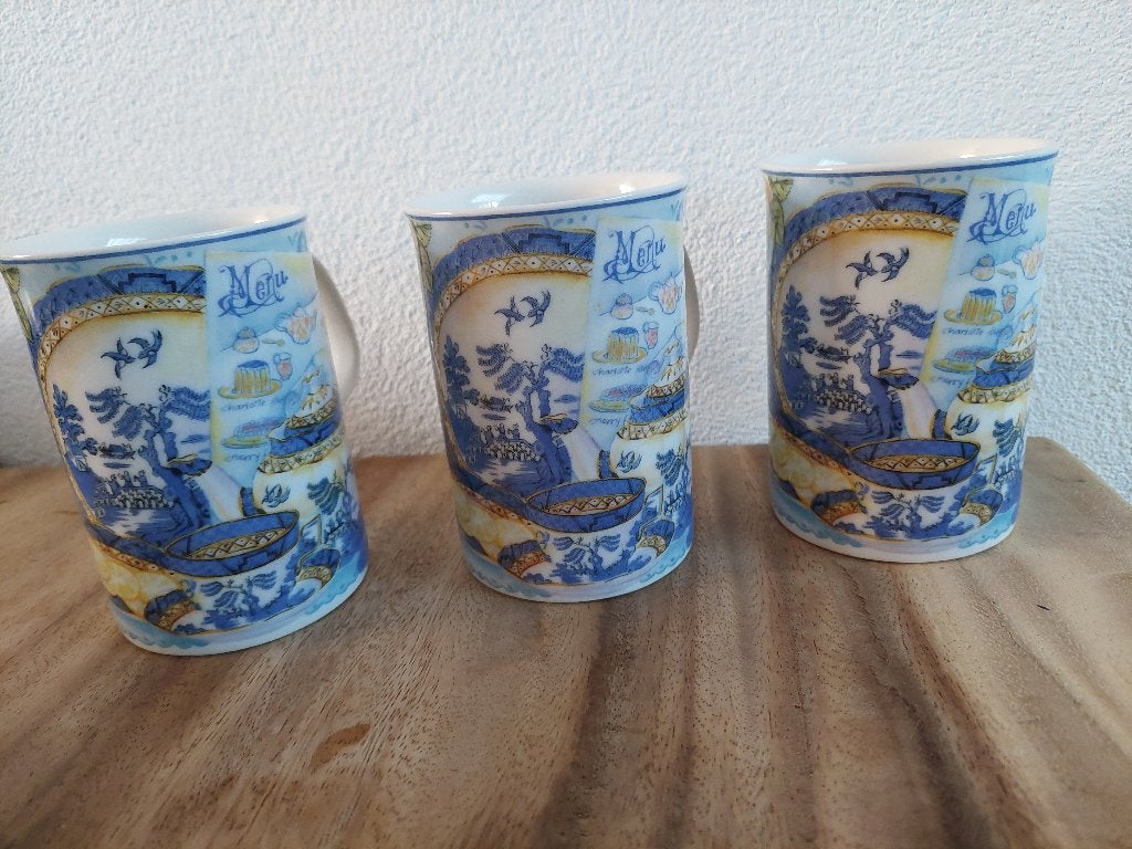 3 mokken Royal Doulton Everyday Afternoon Tea Fine China, Royal Doulton, Nieuw, Ophalen of Verzenden, Overige stijlen