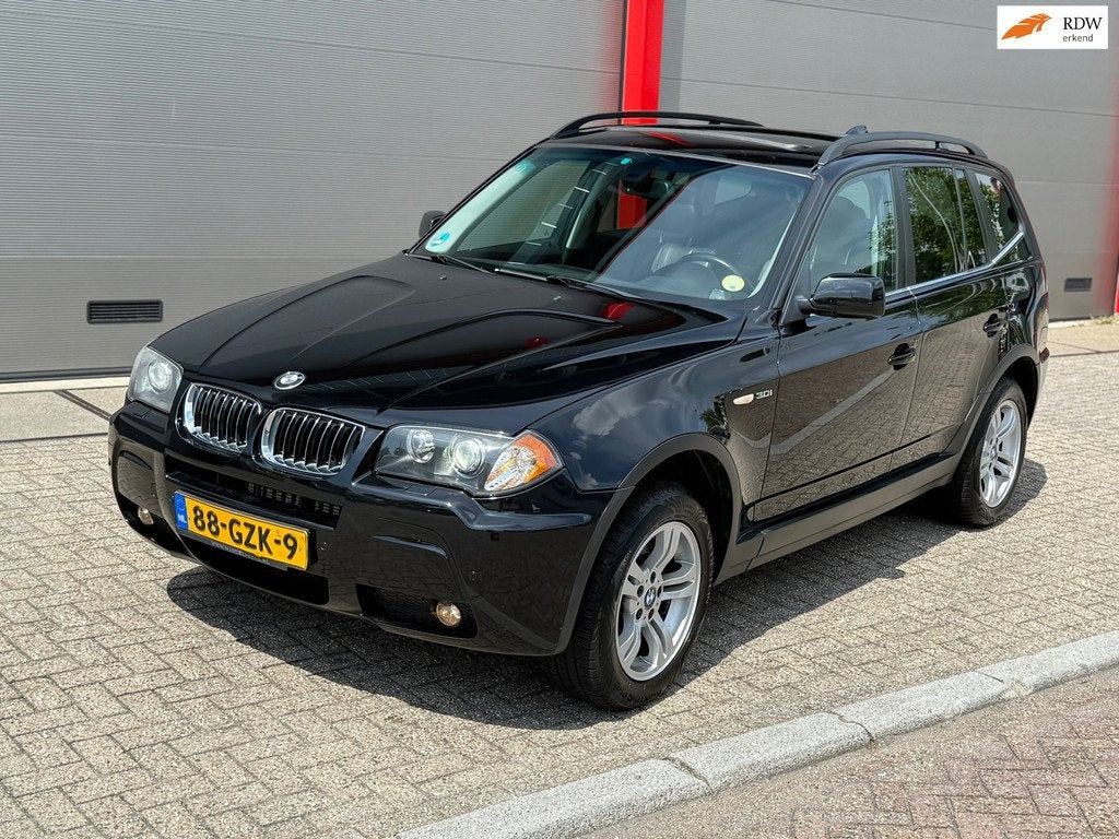 BMW X3 3.0i Executive | panorama | zeer goed onderhouden! Au, Auto's, Automaat, Gebruikt, Zwart, Bedrijf