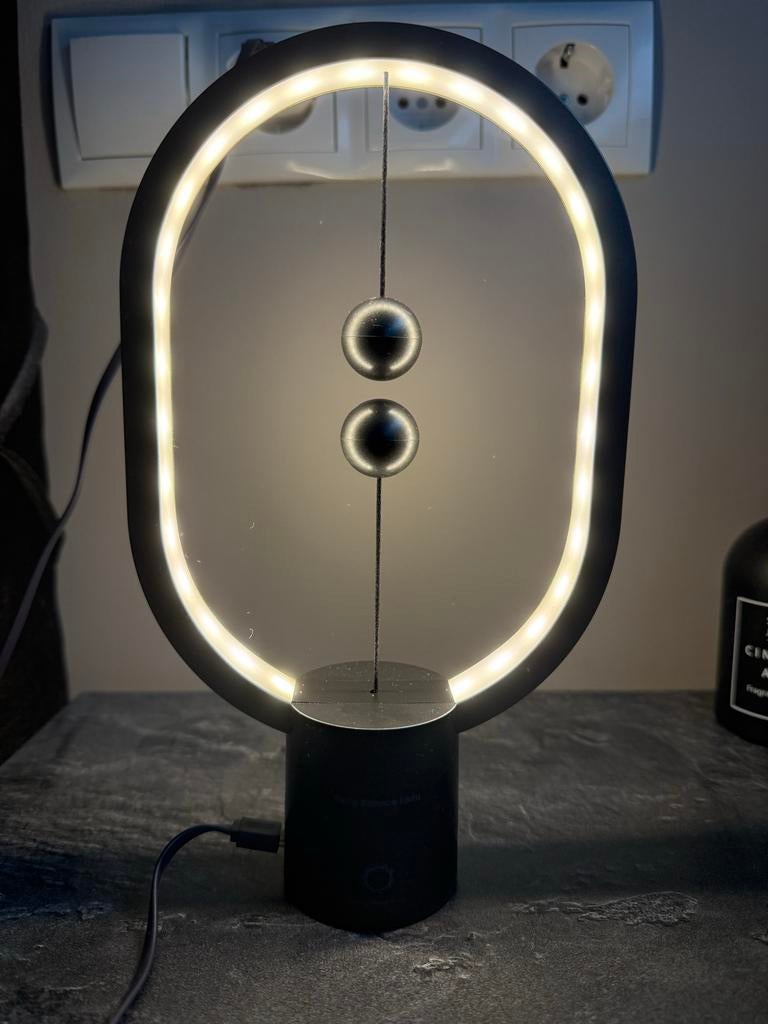 Heng Balance Lamp, moderne tafellamp, Ophalen of Verzenden, Zo goed als nieuw, Metaal, Minder dan 50 cm