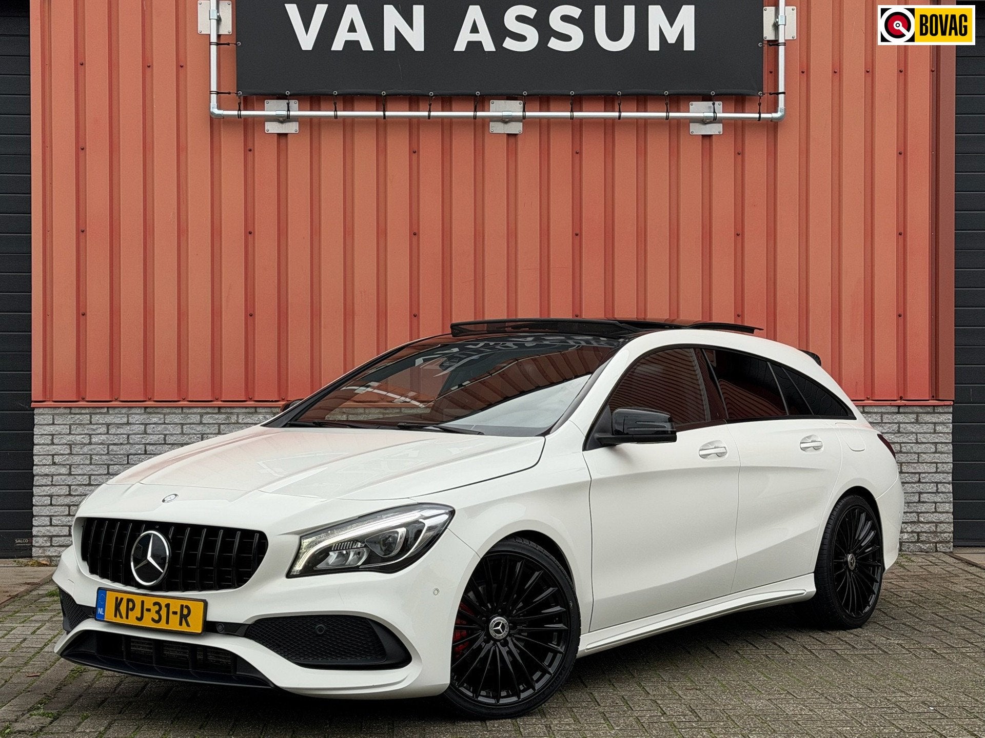 Mercedes-Benz CLA-klasse Shooting Brake 200 Pano H/K Carplay, Auto's, 730 kg, Gebruikt, 1595 cc, 19 km/l
