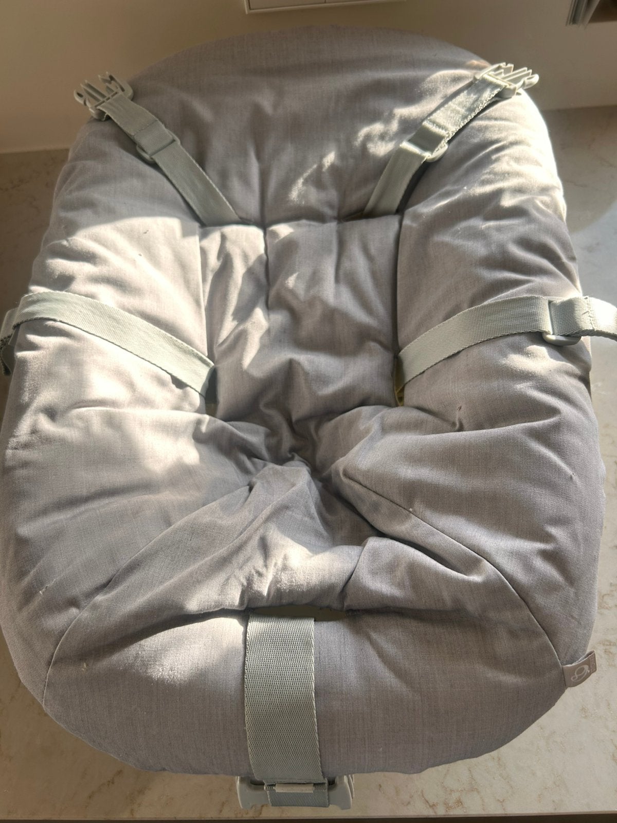 Stokke kuipje, Ophalen, Zo goed als nieuw, Grijs