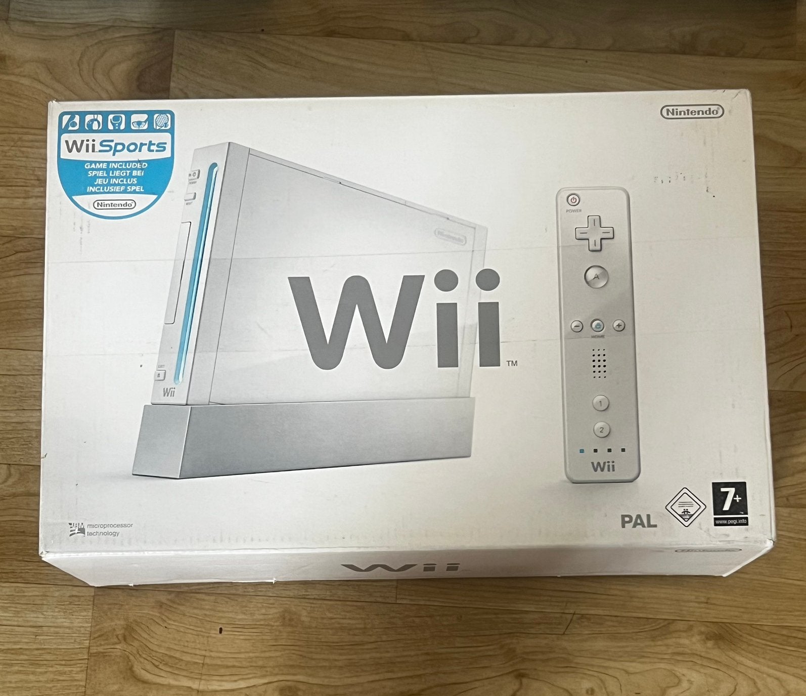 Wii bundel in originele doos, Spelcomputers en Games, Spelcomputers | Nintendo Wii, Ophalen of Verzenden, Zo goed als nieuw, Met 1 controller