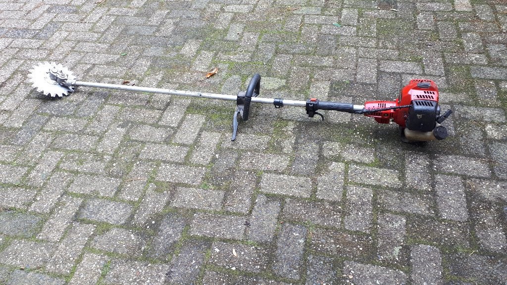 komatzu  zenoah   knipper  benzine, Tuin en Terras, Hand-tuingereedschap, Ophalen, Gebruikt, Overige soorten, Stihl