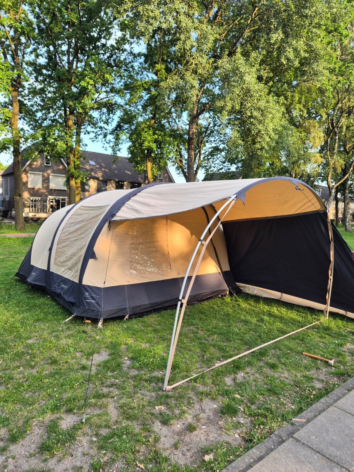 Bardani Airwolf 310 TC, Caravans en Kamperen, Tenten, tot en met 4, Gebruikt, Ophalen