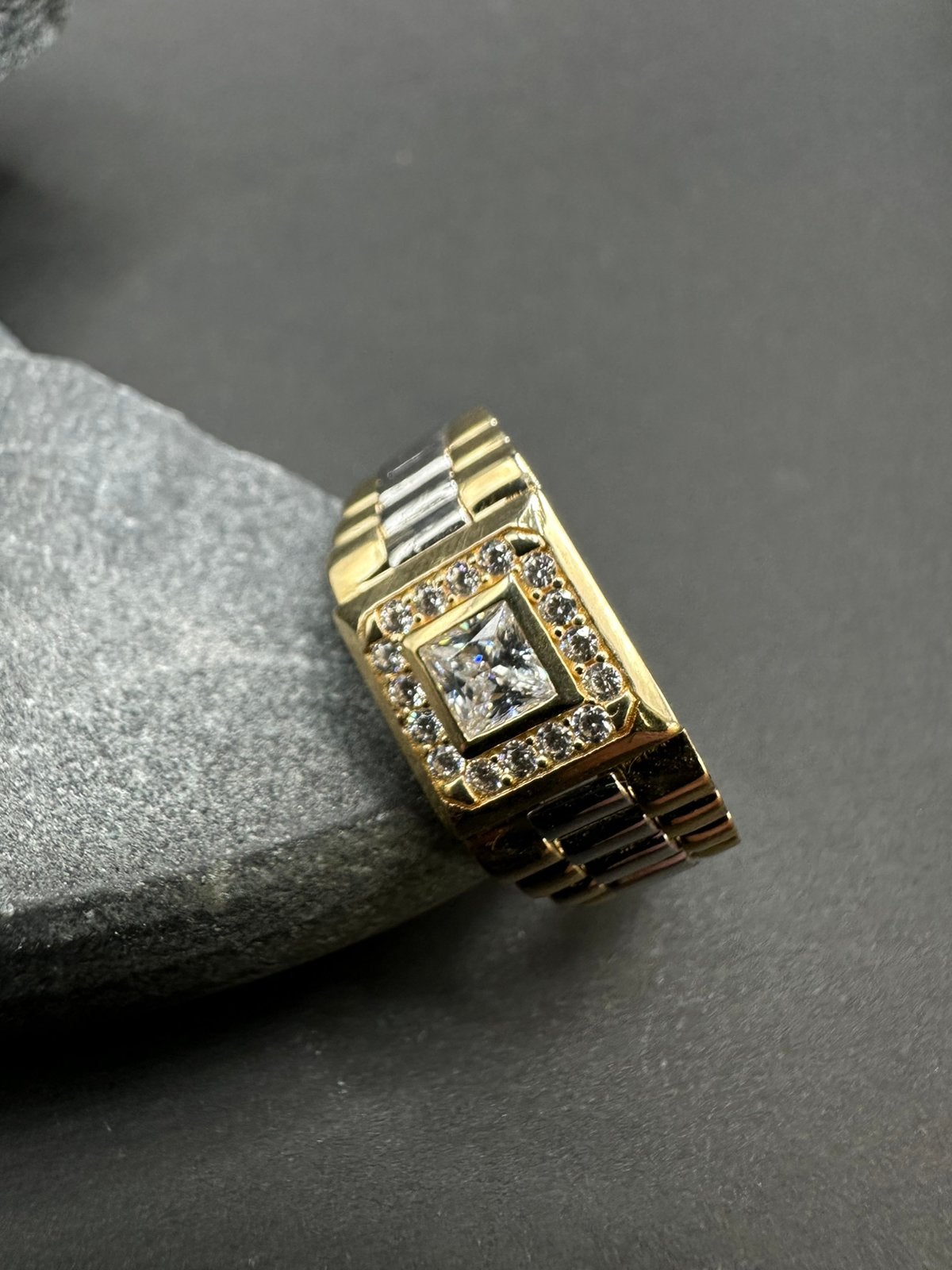 14k zegelring met witgoud en zarkonia, Sieraden, Tassen en Uiterlijk, Wit, Heer, Nieuw, Ophalen of Verzenden