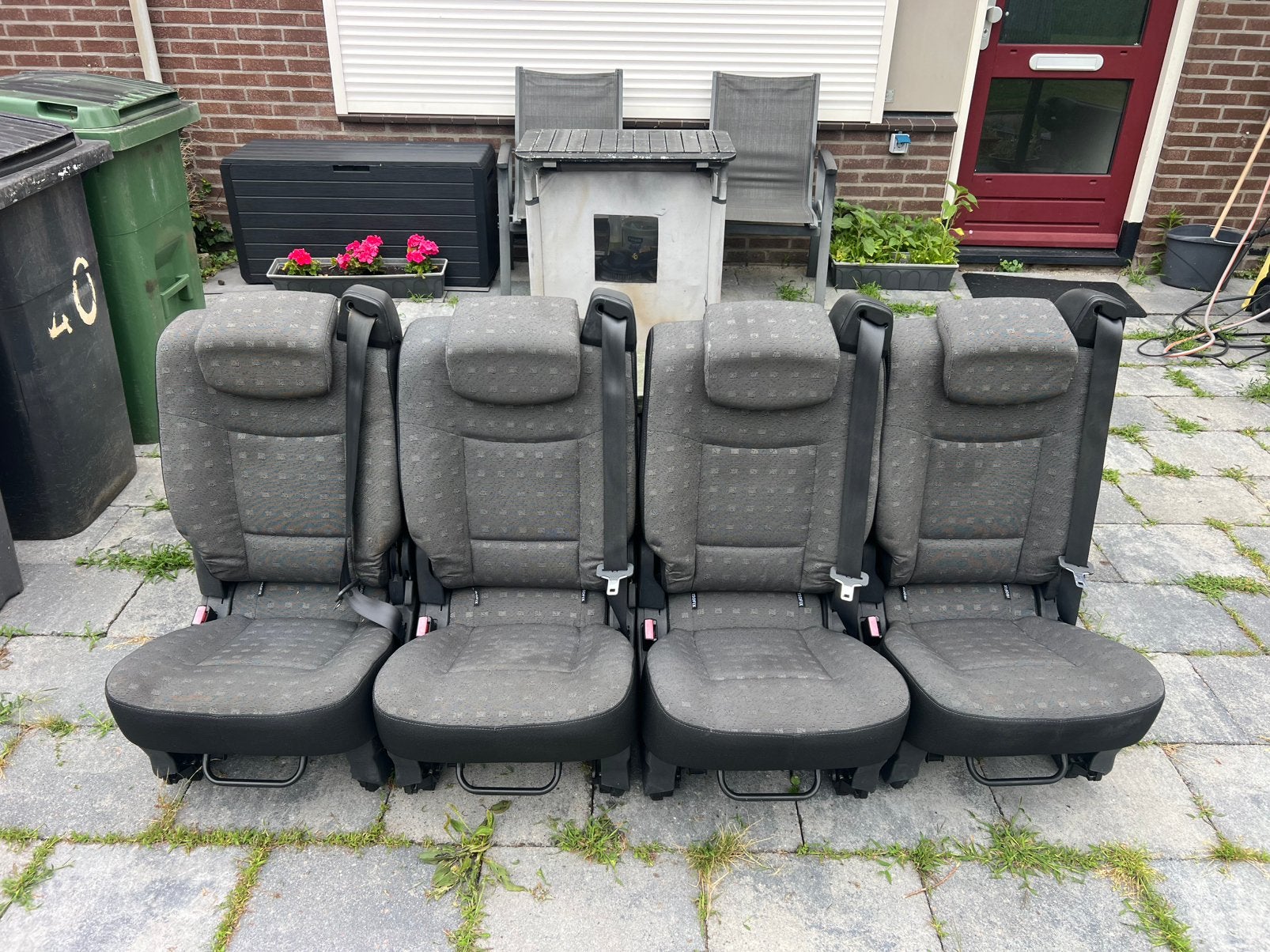 Op vakantie? 6de en 7de stoel Espace 4 nodig?  50-75€ ps, Ophalen of Verzenden