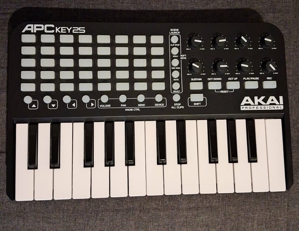 Akai APC Keys 25 - Midi Controller, Muziek en Instrumenten, Ophalen of Verzenden, Zo goed als nieuw