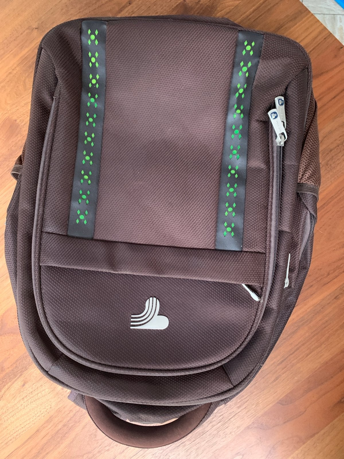 Travel Time Rugzak - Bruin met Groene Details, Ophalen, Zo goed als nieuw, 25 tot 40 cm, Overige merken