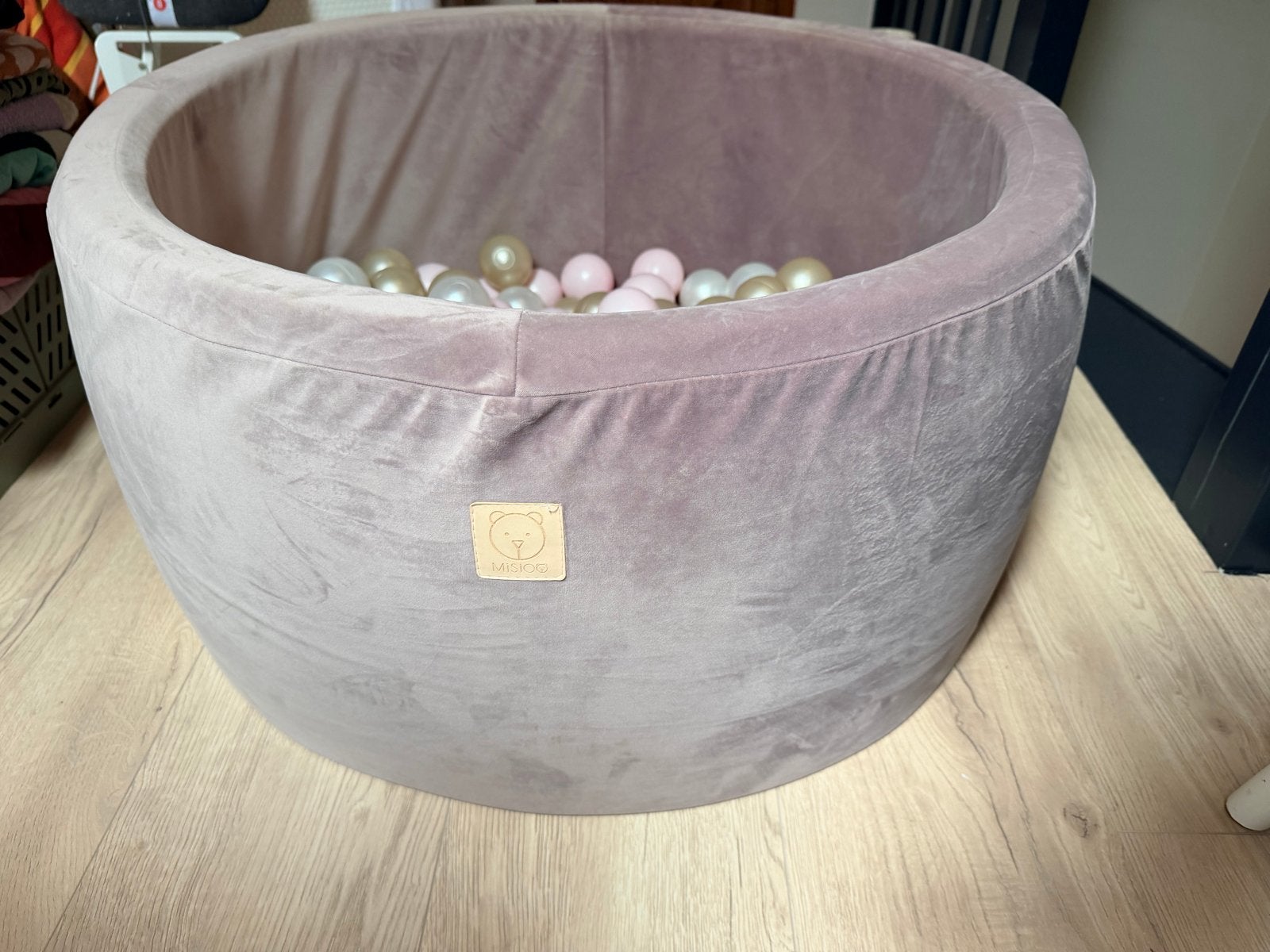 Misioo ballenbak suède oud roze, Ophalen of Verzenden, Zo goed als nieuw, Overige typen