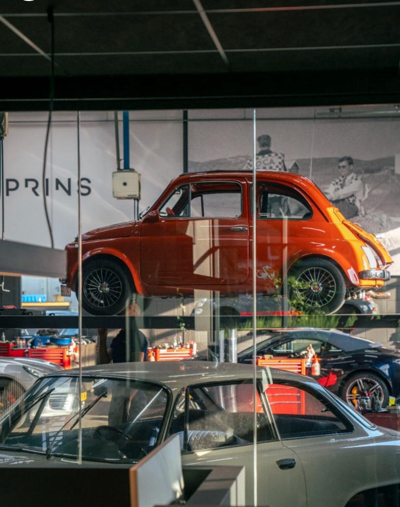 Fiat 500 Berlina Abarth replica, Voorwielaandrijving, Stof, 4 stoelen, Handgeschakeld