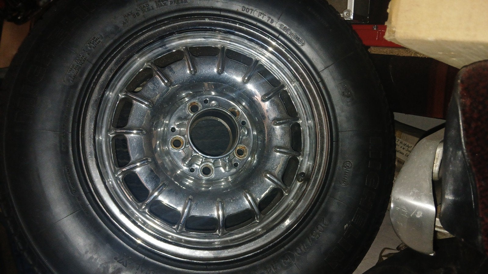 Velgen mercedes met band verchroomd 205-70-14, Ophalen, Mercedes-Benz